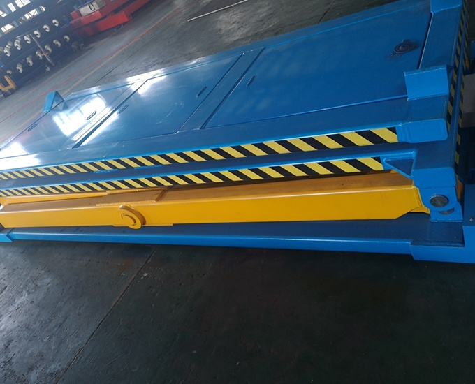 滑觸線(xiàn)軌道小(xiǎo)車(chē)
